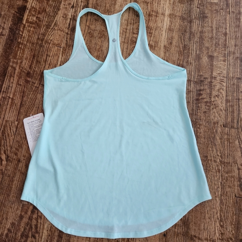 Lululemon Tech Mesh Singlet - Picture 2 of 4